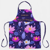 紫とピンクの静かな禅ロータスガーデン エプロン (正面)