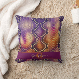 紫とモノグラムの金ゴールドきらめくスネークスキン クッション