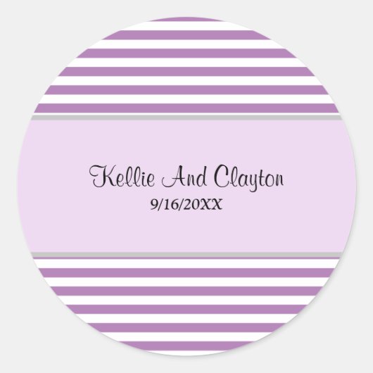紫と白のストライプ ウェディング クラシック ラウンド ステッカー (正面)