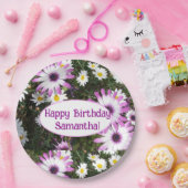 紫と白のデイジー誕生日カスタマイズ可能な名前 ペーパープレート (パーティー)