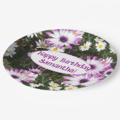 紫と白のデイジー誕生日カスタマイズ可能な名前 ペーパープレート (アングル)