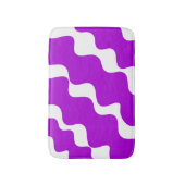 紫と白の斜め波パターン バスマット (正面縦)