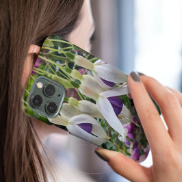 紫と白の明るい赤紫色花 iPhone 16ケース