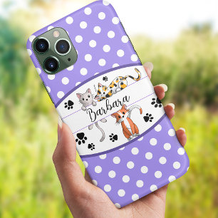 紫と白の水玉模様、かわいい子猫カスタム iPhone 13ケース