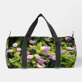 紫と白の花 ダッフルバッグ (裏面)