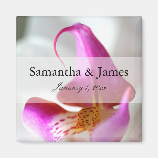 紫と白の蘭の個結婚人用 マグネット (正面)