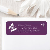 紫と白の蝶結婚の ラベル (インサイチュ)