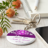 紫と白の雪片結婚式の引き出物キーチェーン キーホルダー (側面)