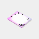 紫と白の飛んでいるハロウィーンこうもり ポストイット (アングル)