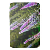 紫と緑の野草 バスマット (正面縦)
