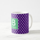 紫と緑(またはカスタム色)モノグラムDotty コーヒーマグカップ (正面右)