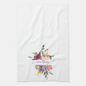 紫と赤の水色のフローラ パーソナライズされた キッチンタオル (縦)