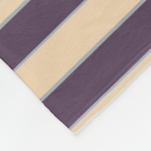 紫と赤面のピンクの線のストライプパターン フリースブランケット (角)