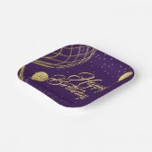 紫と金ゴールドハッピーバースデー紙プレート ペーパープレート (傾斜あり)