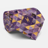 紫と金ゴールド三角形モノグラム ネクタイ (ロール)