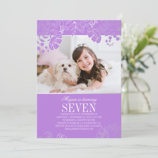 紫と銀のフローラ写真の誕生日パーティー 招待状 (スタンド正面)