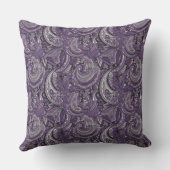 紫と銀のペイズリー模様 クッション (裏面)