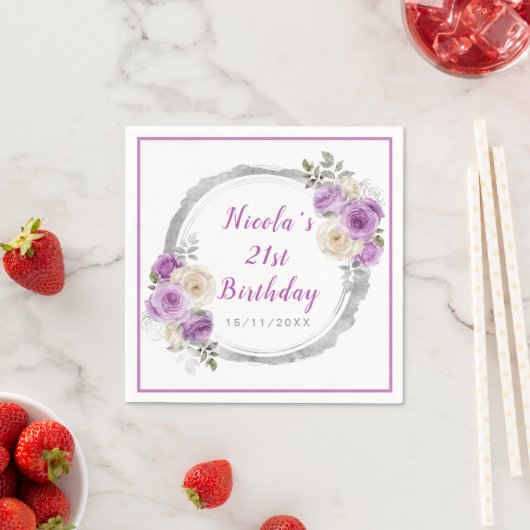 紫と銀の花エレガント誕生日 スタンダードカクテルナプキン (インサイチュ)
