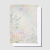 紫と青のアクセントを持つピンクの牡丹 ベラム紙招待状 (オフセット)