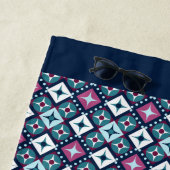 紫と青のデザイン ビーチタオル (インサイチュ)