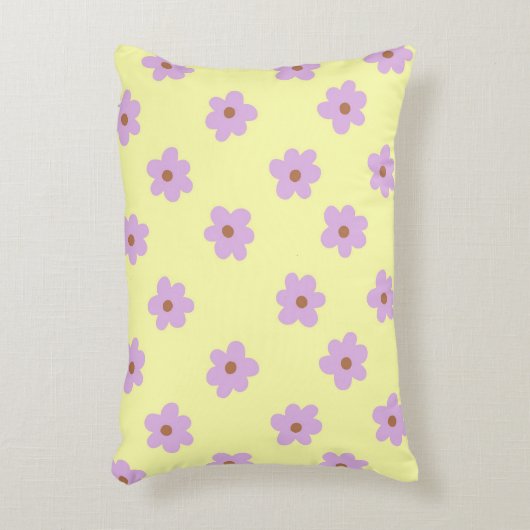 紫と黄お洒落色のフローラレトロ陽気 アクセントクッション (正面(垂直))