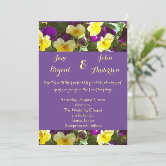 紫と黄のパナジーの写真(縁ど写真) 招待状 (スタンド正面)
