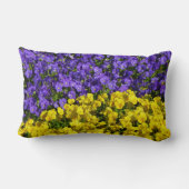 紫と黄のヴィオラカラフルフローラ ランバークッション (裏面)