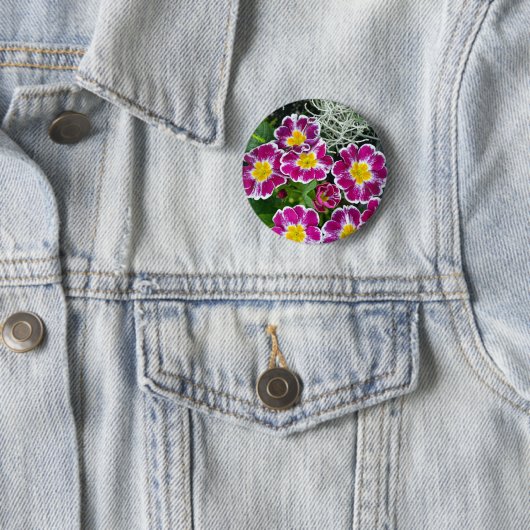 紫と黄色のサクラソウ 缶バッジ (インサイチュ)