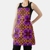 紫と黄色のパターン（の模様が）あるオールオーバープリントエプロン エプロン (インサイチュ)