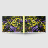 紫と黄色のパンジーの丘の斜面 ゲストブック (全面)