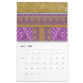 紫と黄色の葉を持つクロスステッチの模様 カレンダー (3月 2026)