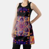 紫と黒のグラフィックアートワーク、バイオレット自然 エプロン (インサイチュ)