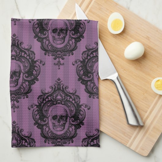紫と黒のスカルパタビクトリアンーンのハロウィン キッチンタオル (四つ折り)