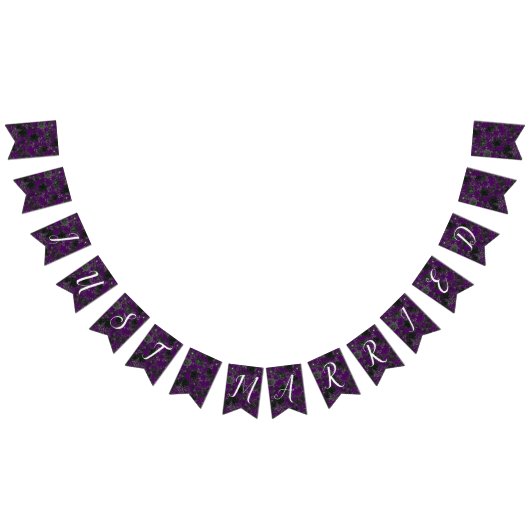 紫と黒のバラゴシッ結婚クのバンティング バンティングフラッグ (全)