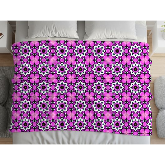 紫と黒の幾何学模様の曼荼羅デザイン フリースブランケット