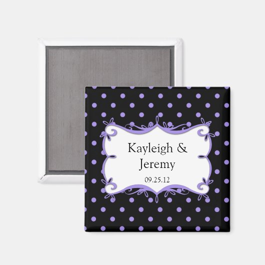 紫と黒の水玉模様は日付を保存 マグネット (正面/裏面)