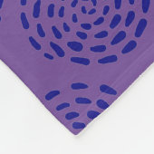 紫に藍色ストライプのの濃い青の丸模様 フリースブランケット (角)
