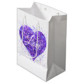 紫のきらめくハート、愛グリッターバレンタイン ミディアムペーパーバッグ (正面アングル)