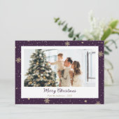 紫のエレガントスノーフレーク写真メリークリスマス シーズンカード (スタンド正面)