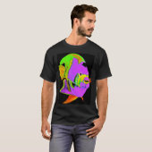 紫のエンゼルフィッシュ アブストラクト Tシャツ (正面フル)