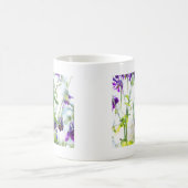 紫のオダマキ（植物）フローラマグ コーヒーマグカップ (中央)