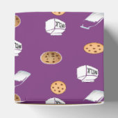 紫のクッキーとミルク フェイバーボックス (上部)