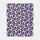 紫のサッカーボールナンバーパターン フリースブランケット (正面)