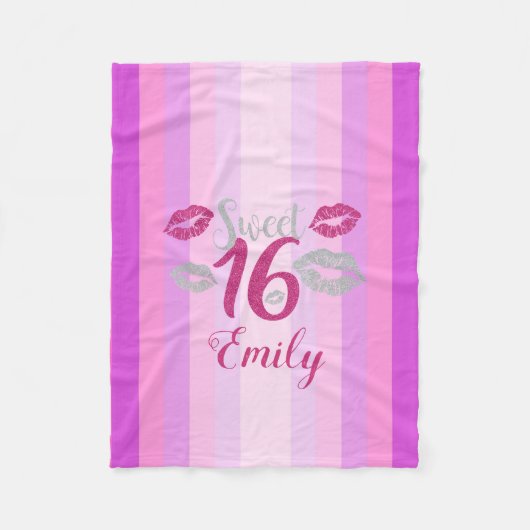 紫のストライプ唇 フリースブランケット (正面)