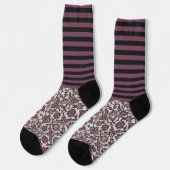 紫のストライプ花のパターン、密かに野生 ソックス (左)