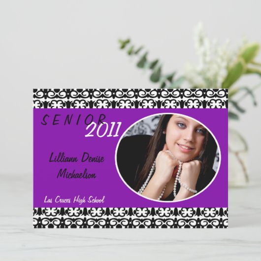 紫のダマスク写真5x7シニアアナウンスメント 案内状 (スタンド正面)