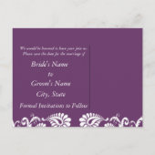 紫のダマスク日付を保存 案内ポストカード (裏面)