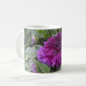 紫のダリアを持つマグカップ コーヒーマグカップ (正面左)