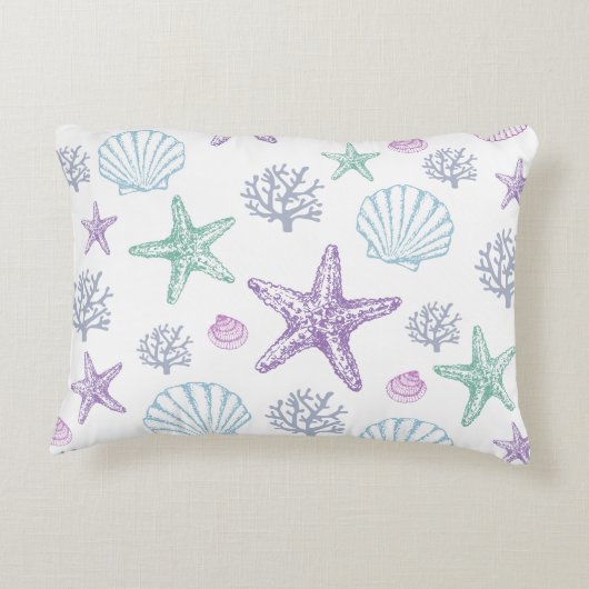 紫のティール(緑がかった色)シーシェルスターフィッシュコースタルシェル アクセントクッション (裏面)