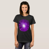 紫のハートのTシャツ黒 Tシャツ (正面フル)